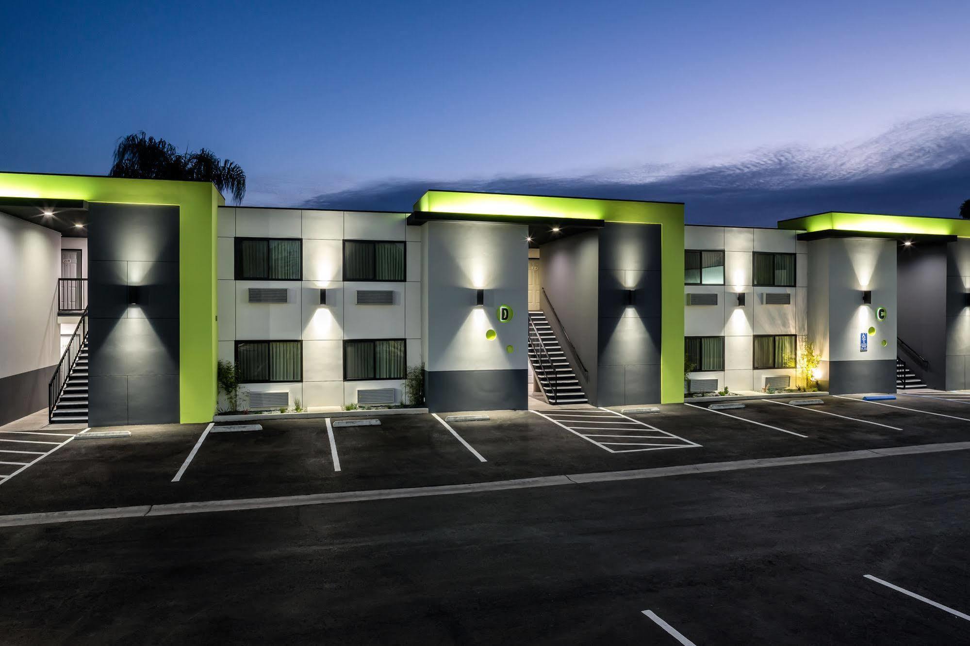 Motel 6-Canoga Park, Ca Лос-Анджелес Экстерьер фото